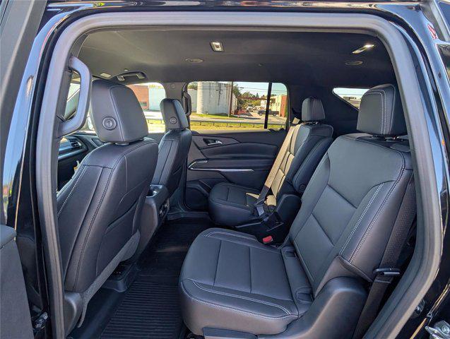 new 2026 Chevrolet Traverse car, priced at $47,900