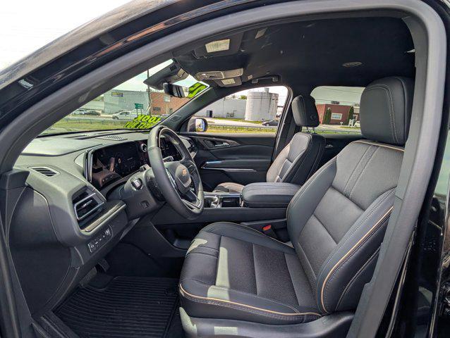 new 2025 Chevrolet Traverse car, priced at $53,727