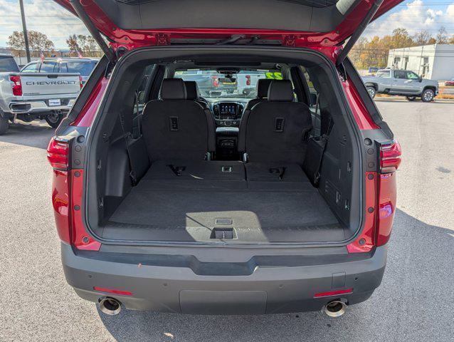 used 2022 Chevrolet Traverse car, priced at $31,960