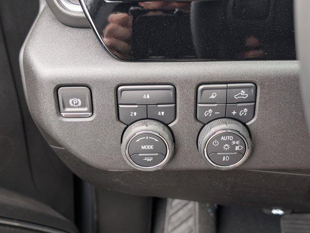 new 2025 Chevrolet Silverado 3500 car, priced at $62,000