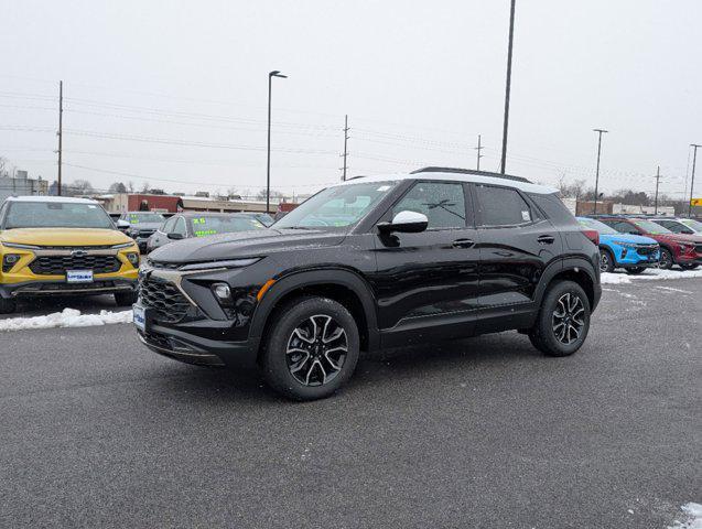 new 2025 Chevrolet TrailBlazer car, priced at $29,527