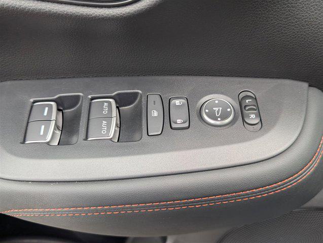 used 2025 Honda HR-V car, priced at $26,975