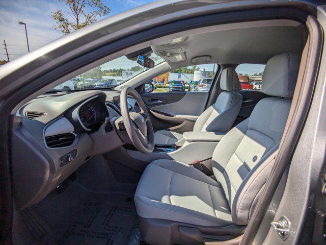 new 2025 Chevrolet Malibu car, priced at $25,200