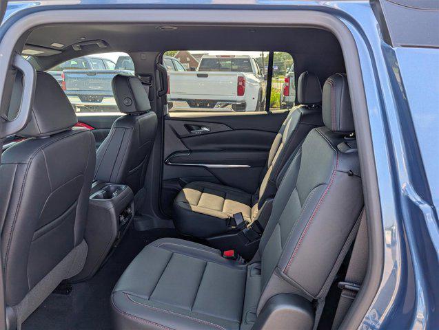 new 2026 Chevrolet Traverse car, priced at $47,700