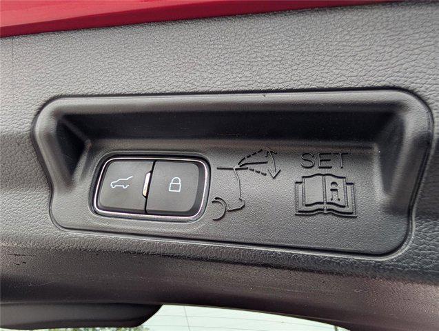 used 2021 Ford Explorer car, priced at $22,106