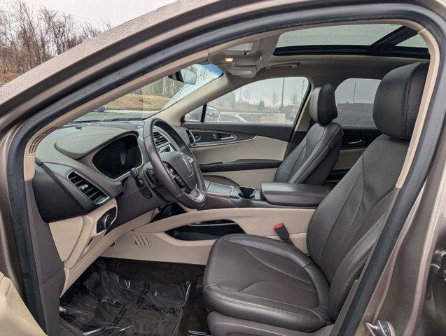 used 2020 Lincoln Nautilus car, priced at $24,005