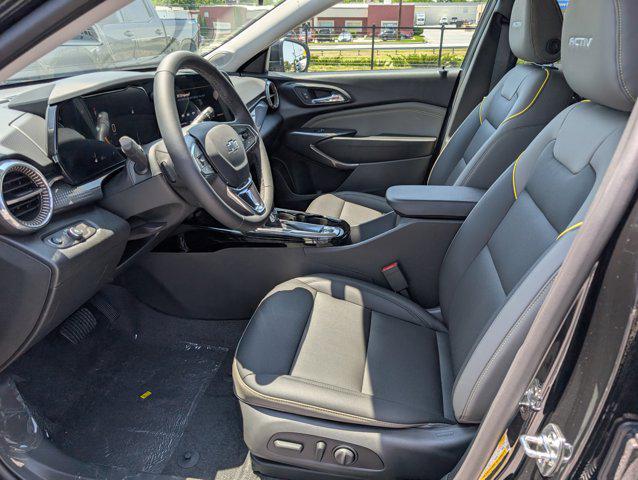 new 2025 Chevrolet Trax car, priced at $25,305
