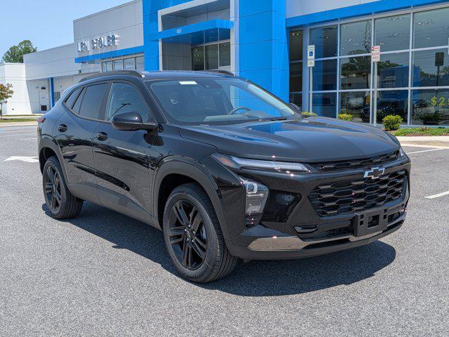 new 2025 Chevrolet Trax car, priced at $25,305