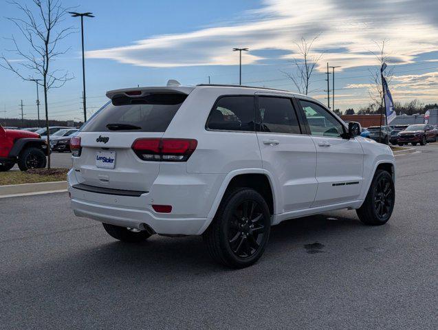 used 2022 Jeep Grand Cherokee car, priced at $28,293