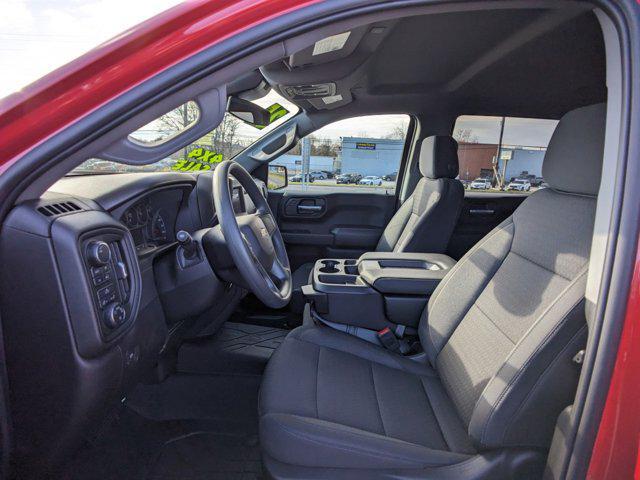 new 2025 Chevrolet Silverado 1500 car, priced at $40,500