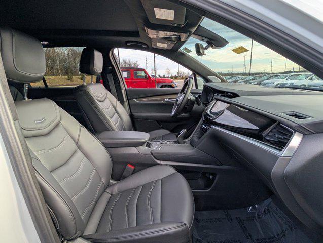 used 2024 Cadillac XT6 car, priced at $49,427