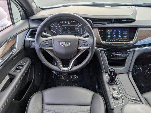 used 2024 Cadillac XT6 car, priced at $49,427