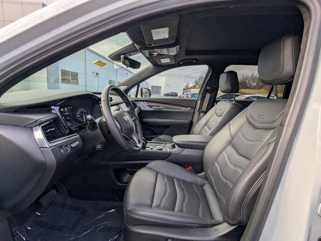 used 2024 Cadillac XT6 car, priced at $49,427