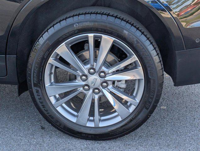 used 2023 Cadillac XT5 car, priced at $30,195