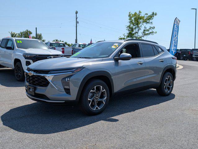 new 2025 Chevrolet Trax car, priced at $22,700