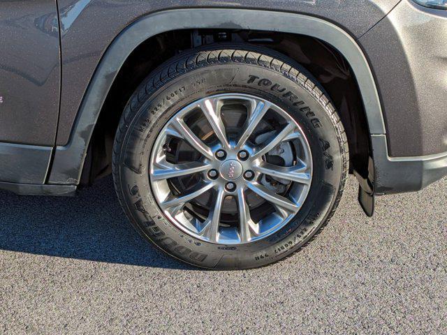 used 2021 Jeep Cherokee car, priced at $17,250