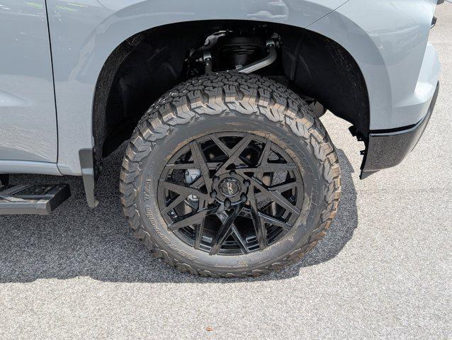 new 2025 Chevrolet Silverado 1500 car, priced at $51,246