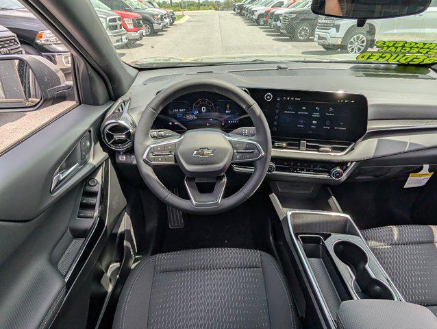 new 2025 Chevrolet Equinox car, priced at $26,884