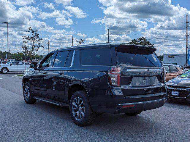 new 2024 Chevrolet Suburban car, priced at $70,000