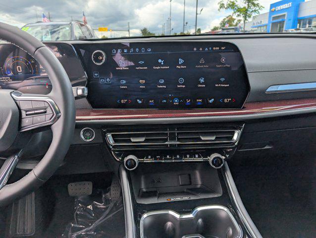 new 2025 Chevrolet Traverse car, priced at $48,027