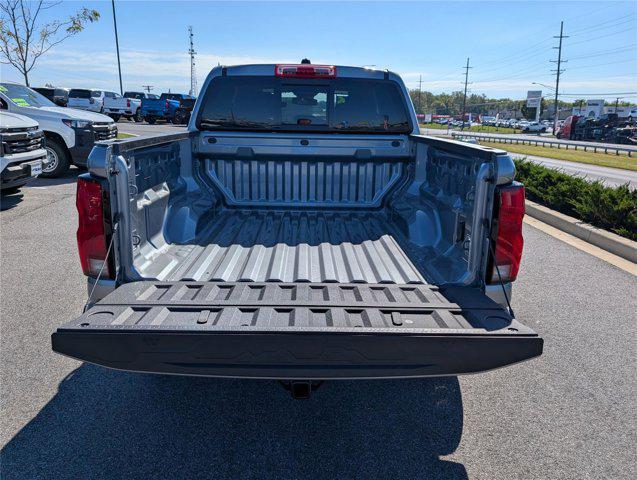 new 2026 Chevrolet Colorado car, priced at $39,800
