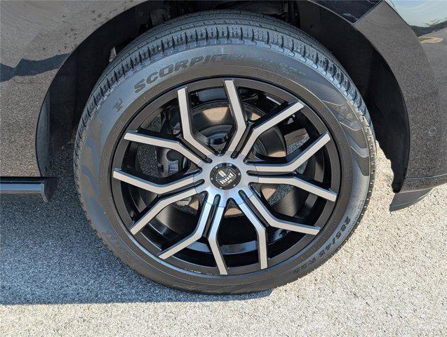 used 2023 Lincoln Navigator car, priced at $59,808