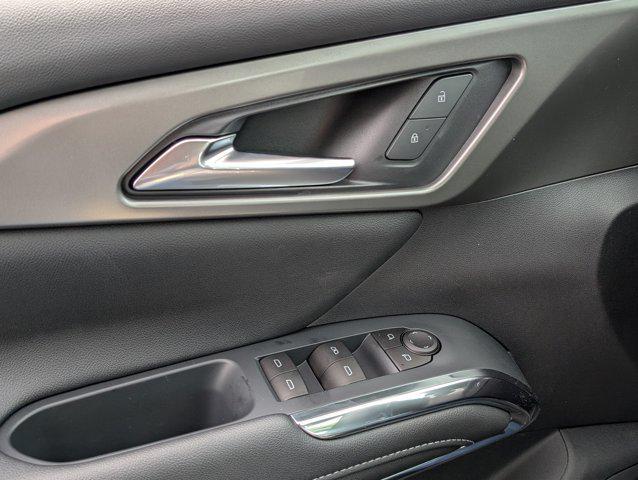 new 2025 Chevrolet Traverse car, priced at $39,495