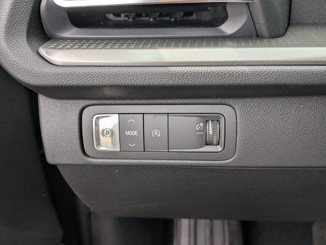 new 2025 Chevrolet Traverse car, priced at $39,495