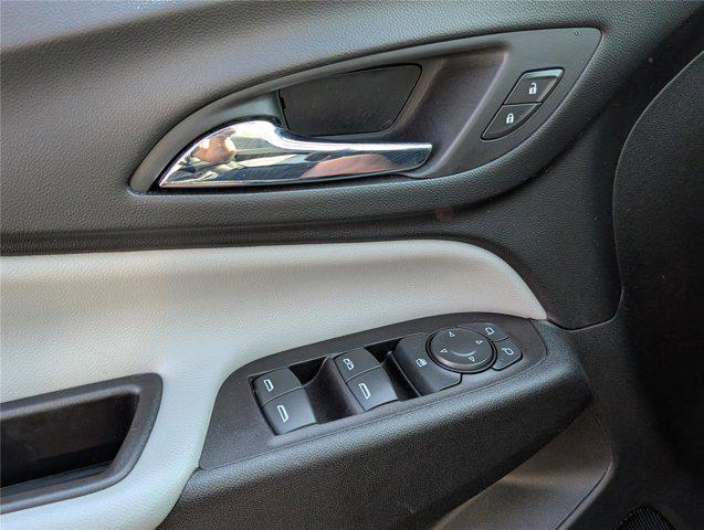 used 2022 Chevrolet Equinox car, priced at $18,997