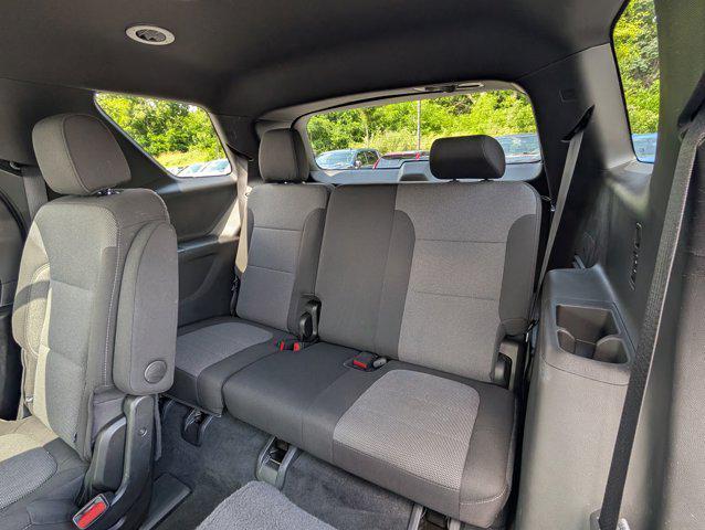 used 2023 Chevrolet Traverse car, priced at $27,339