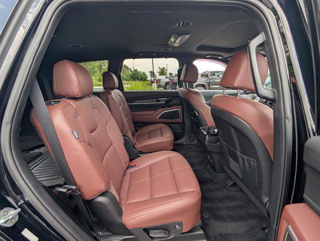 used 2023 Kia Telluride car, priced at $32,353