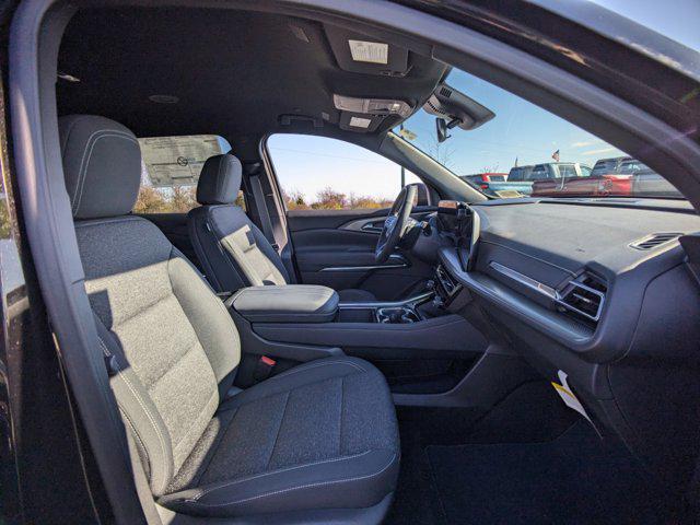 new 2025 Chevrolet Traverse car, priced at $44,600