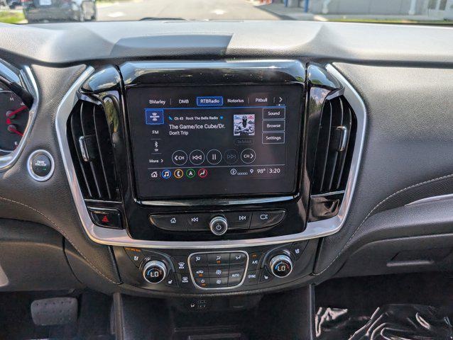 used 2022 Chevrolet Traverse car, priced at $35,452
