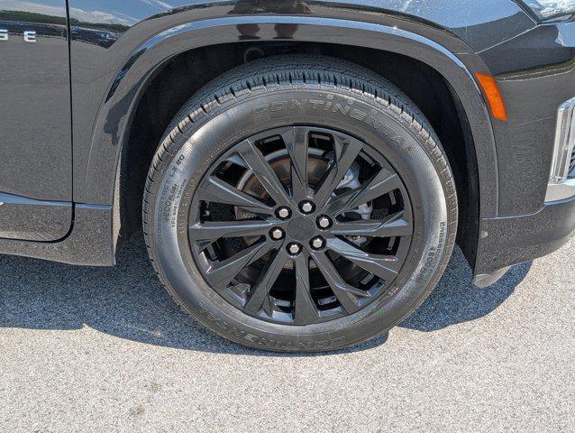 used 2022 Chevrolet Traverse car, priced at $35,452