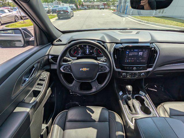 used 2022 Chevrolet Traverse car, priced at $35,452