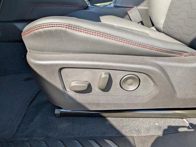 new 2025 Chevrolet Colorado car, priced at $43,327