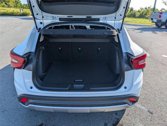new 2025 Chevrolet Trax car, priced at $23,095