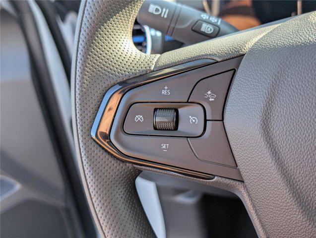 new 2025 Chevrolet Trax car, priced at $23,095