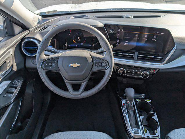 new 2025 Chevrolet Trax car, priced at $23,095