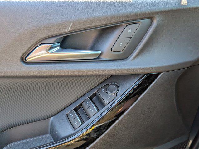 new 2026 Chevrolet Equinox car, priced at $33,847