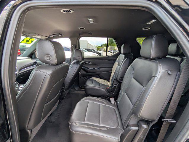 used 2022 Chevrolet Traverse car, priced at $32,950