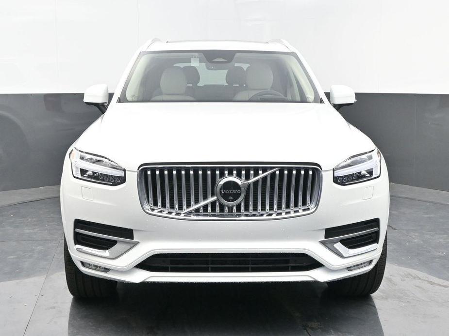 new 2025 Volvo XC90 car, priced at $73,095