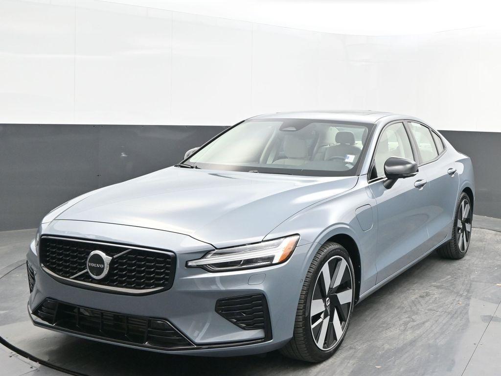 used 2024 Volvo S60 Recharge Plug-In Hybrid car, priced at $45,498