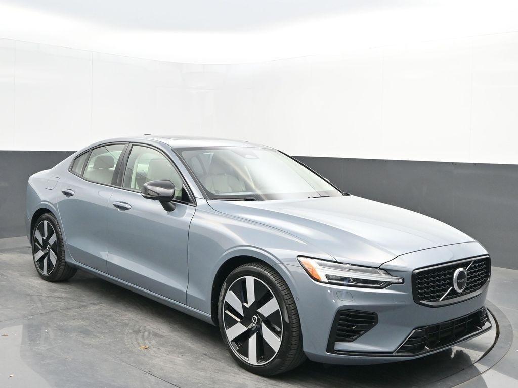 used 2024 Volvo S60 Recharge Plug-In Hybrid car, priced at $45,498