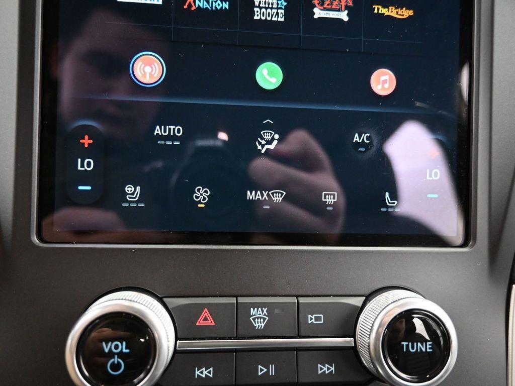 used 2021 Ford Edge car, priced at $19,499