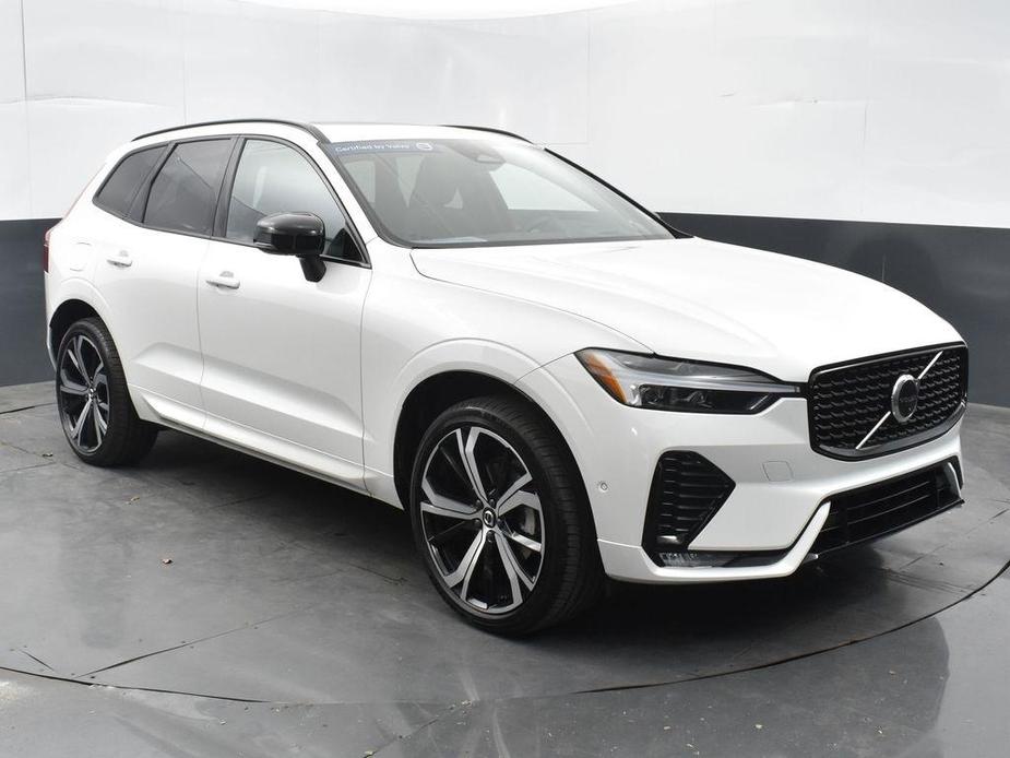 used 2022 Volvo XC60 car, priced at $35,432