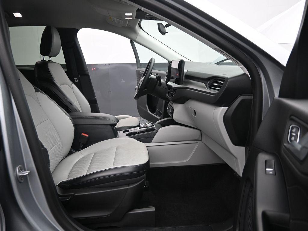used 2023 Ford Escape car, priced at $25,998