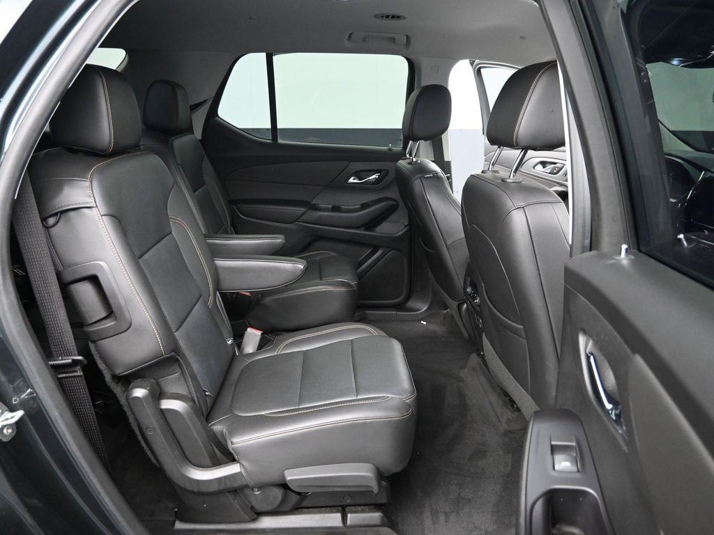used 2020 Chevrolet Traverse car, priced at $27,499