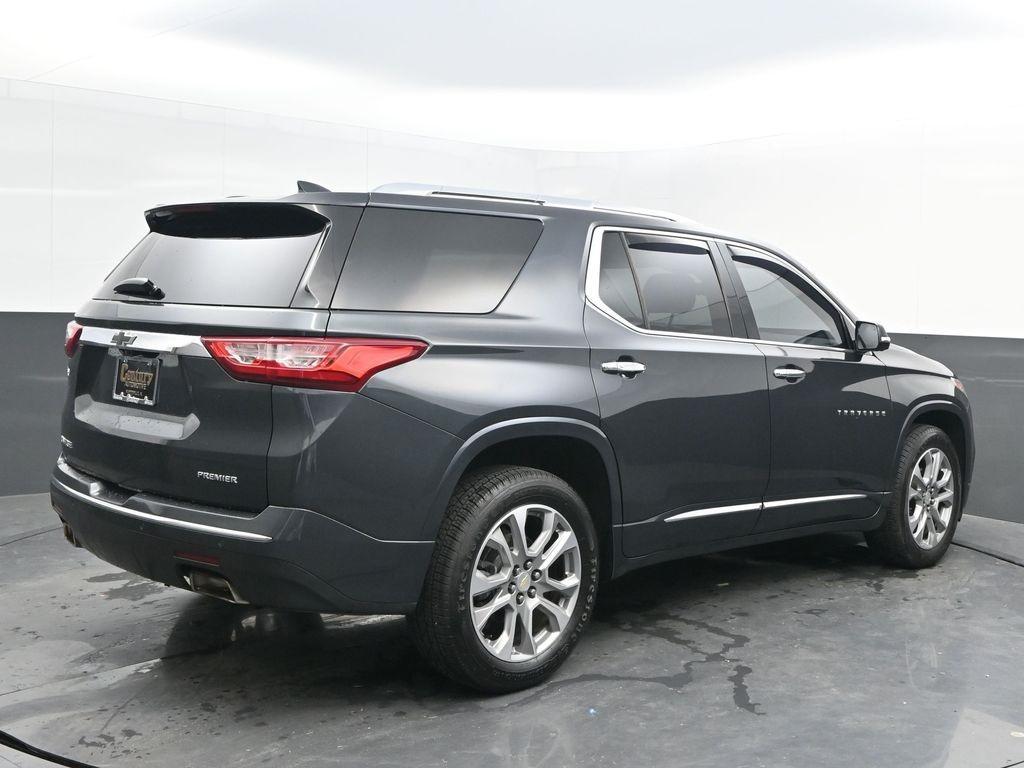used 2020 Chevrolet Traverse car, priced at $27,499