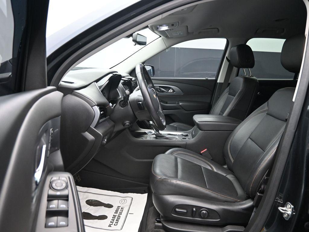 used 2020 Chevrolet Traverse car, priced at $27,499